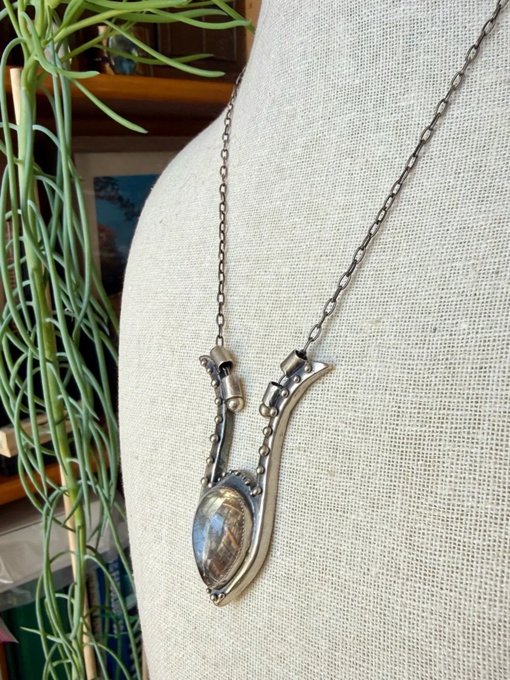 Acid Queen "Dejah" Necklace with Rutilated Quartz - Picture 5 of 11